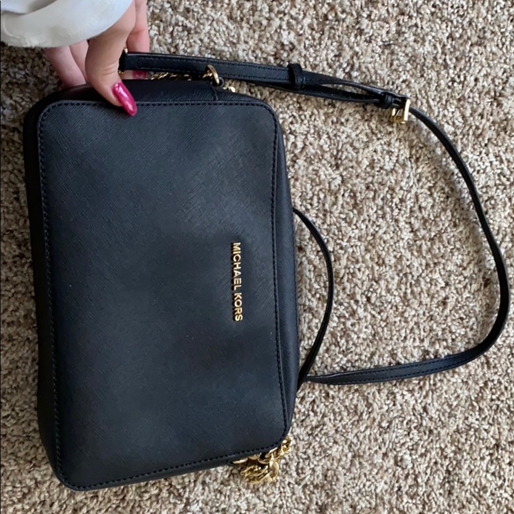 Michael Kors Medium cross body